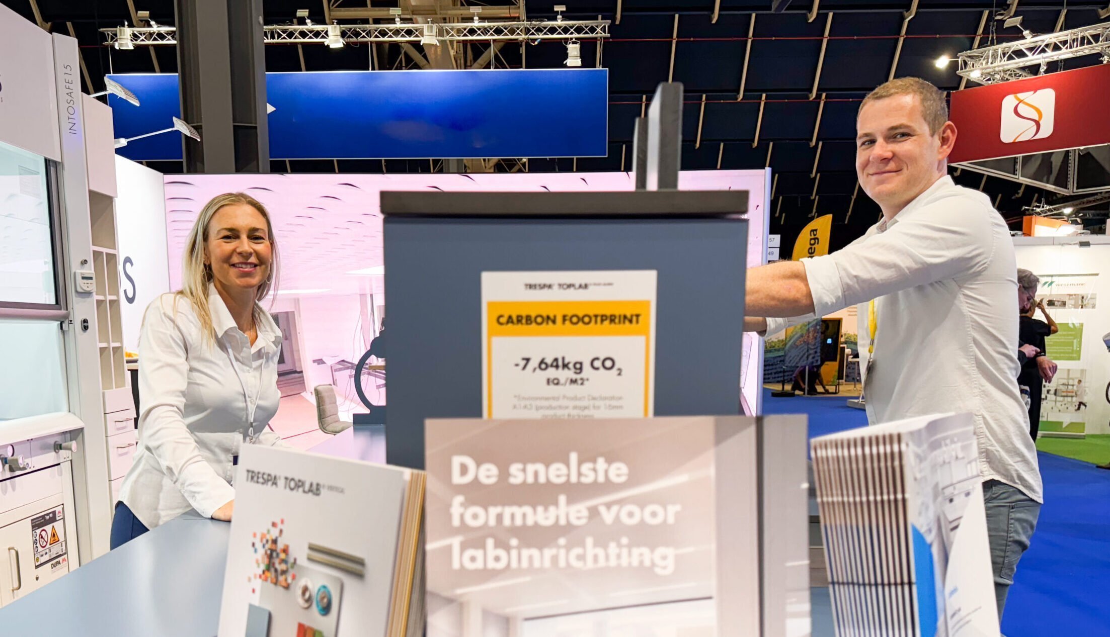 Vacature senior business developer lab meubilair